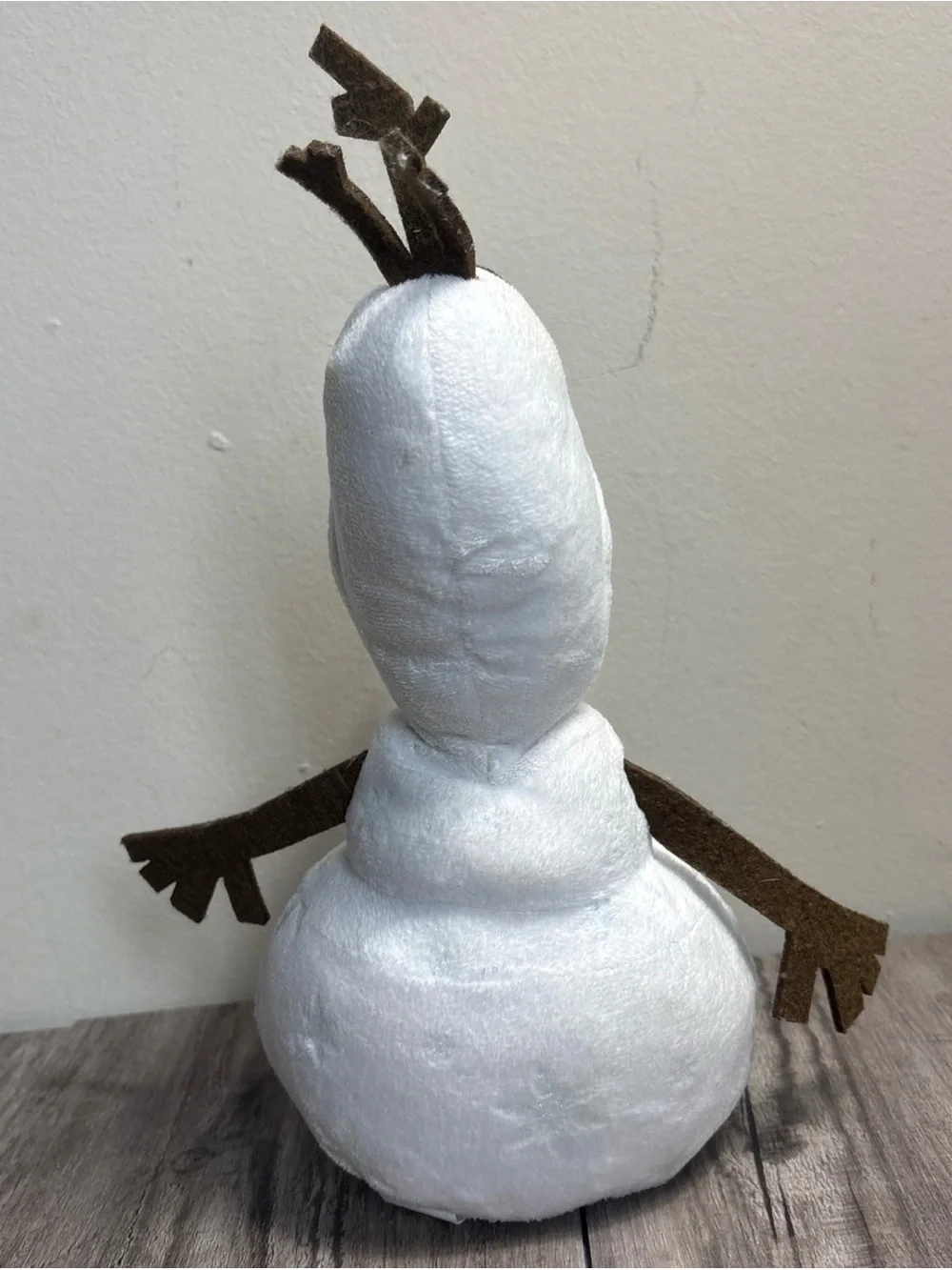 Disney White Olaf Plush with Sparkle Snowflake Detail Frozen